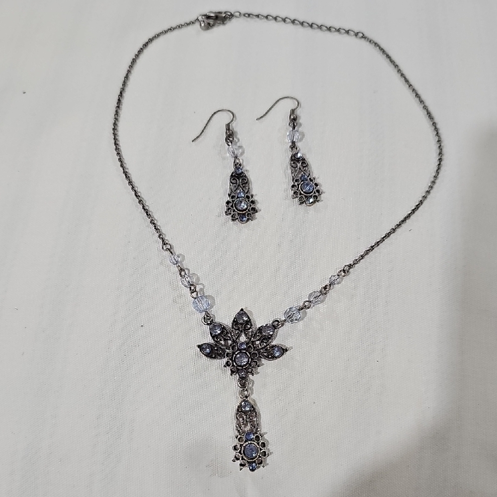 Vintage Silver and Blue Necklace